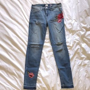 Sneak Peek Floral Ripped Jeggings